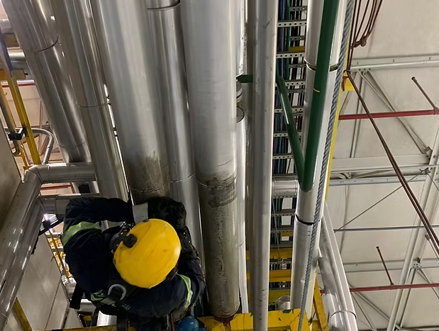 Manutenção de Pipe Rack com Alpinismo Industrial